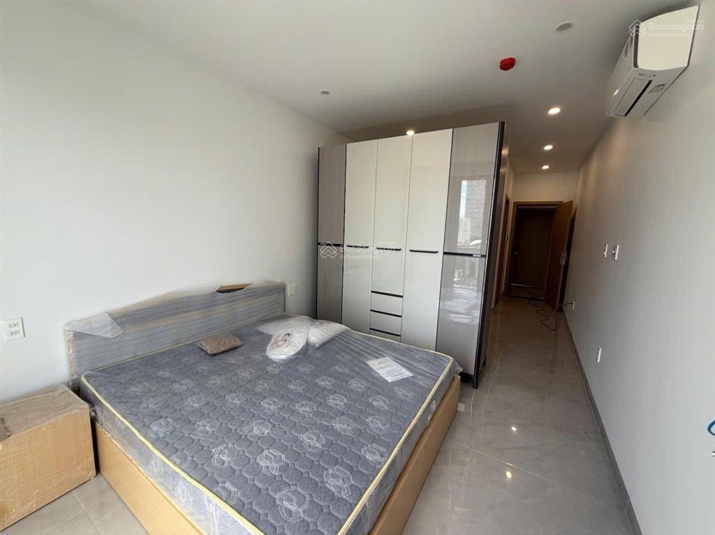 Cho thuê tòa căn hộ hoàng bích sơn 18 phòng new 100%