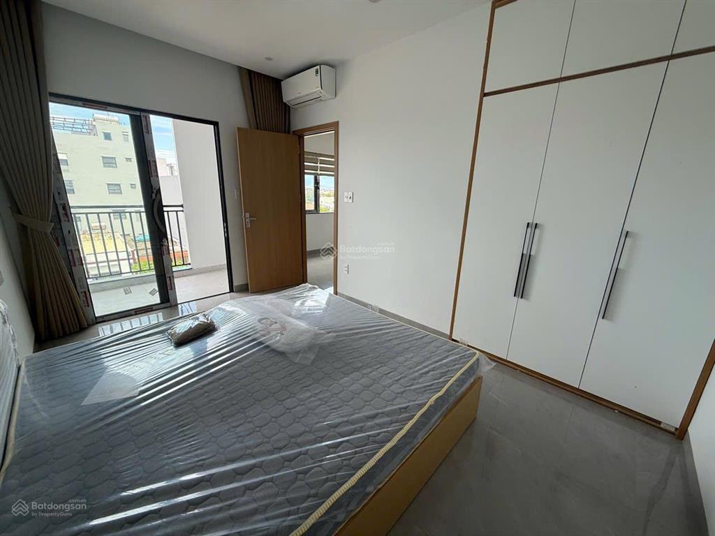 Cho thuê tòa căn hộ hoàng bích sơn 18 phòng new 100%