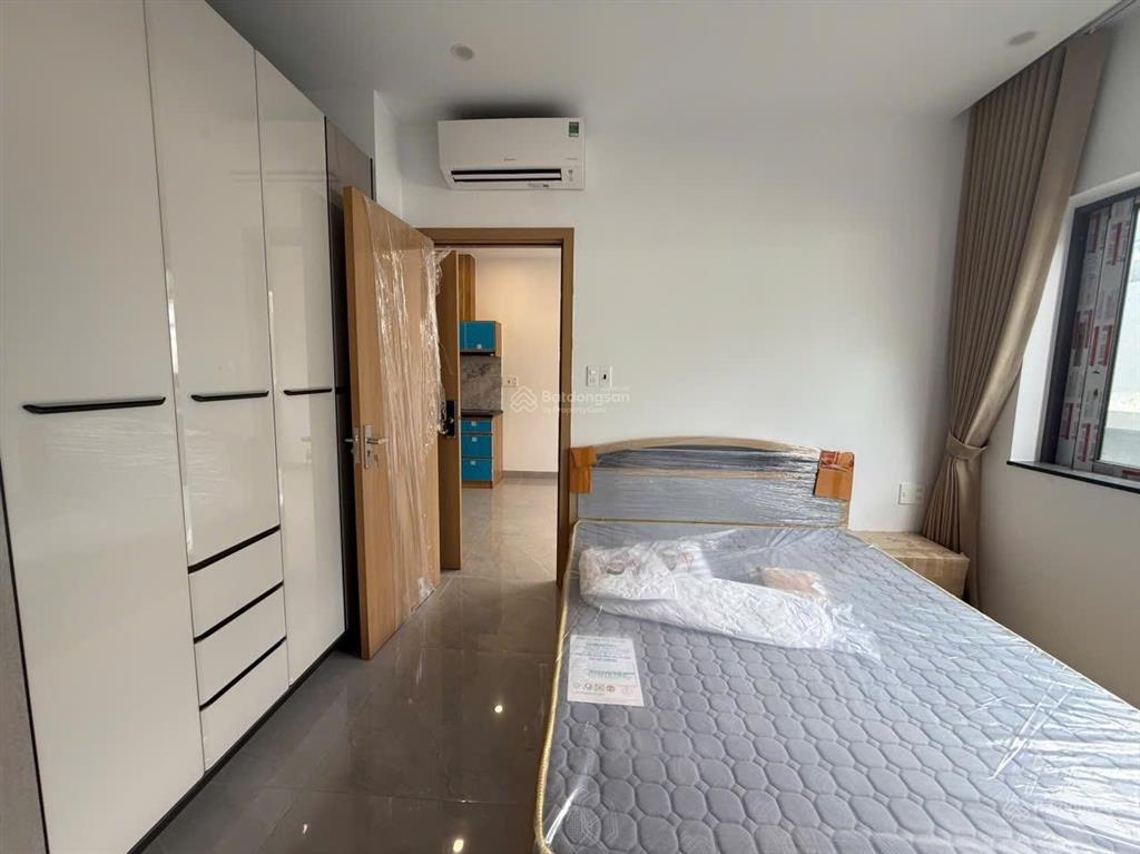Cho thuê tòa căn hộ hoàng bích sơn 18 phòng new 100%
