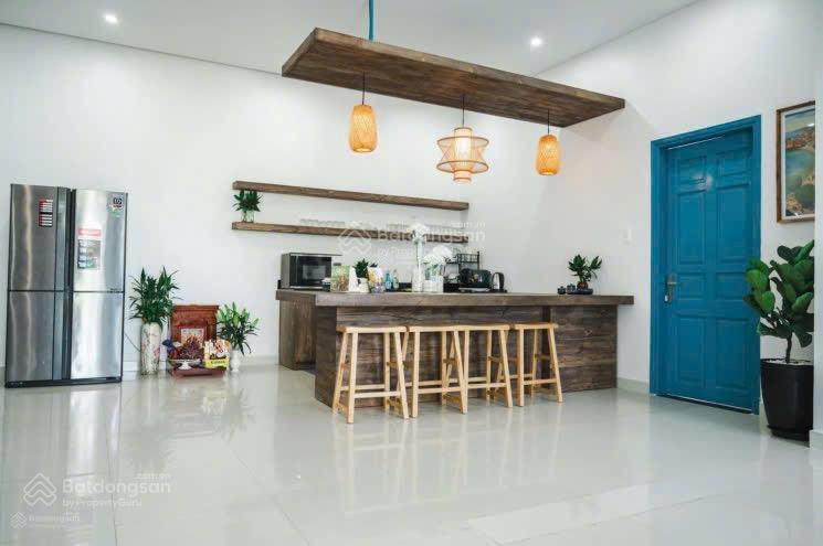 Cho thuê villa 2 tầng lương hữu khánh 6pn