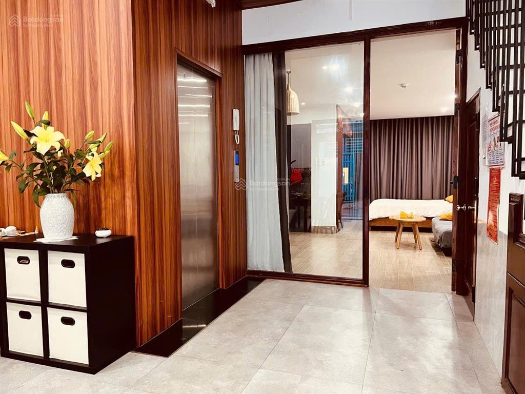 Cho thuê tòa căn hộ thạch lam 7 phòng căn hộ 65tr/ tháng