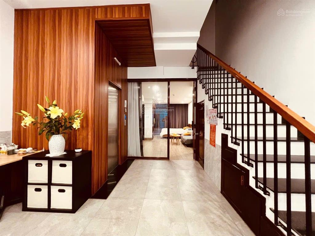 Cho thuê tòa căn hộ thạch lam 7 phòng căn hộ 65tr/ tháng