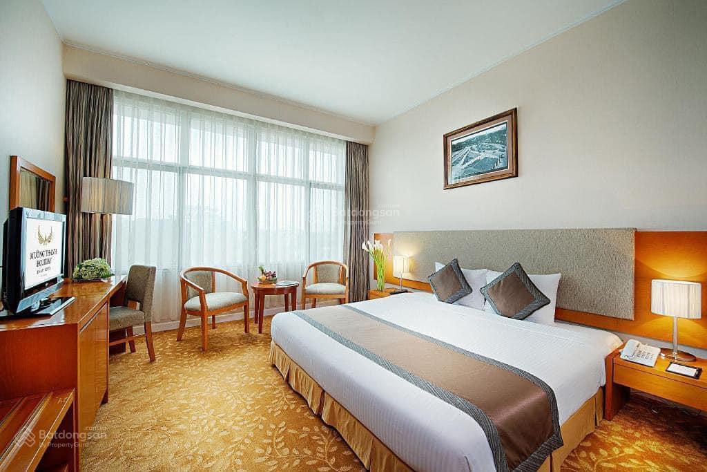 Cần bán khách sạn 46 tỷ 43 phòng, tp. ngay chợ đêm đà lạt