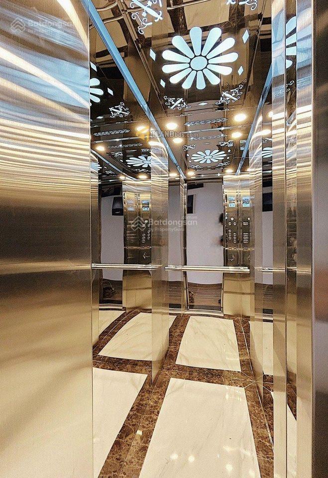 Cần bán khách sạn 46 tỷ 43 phòng, tp. ngay chợ đêm đà lạt