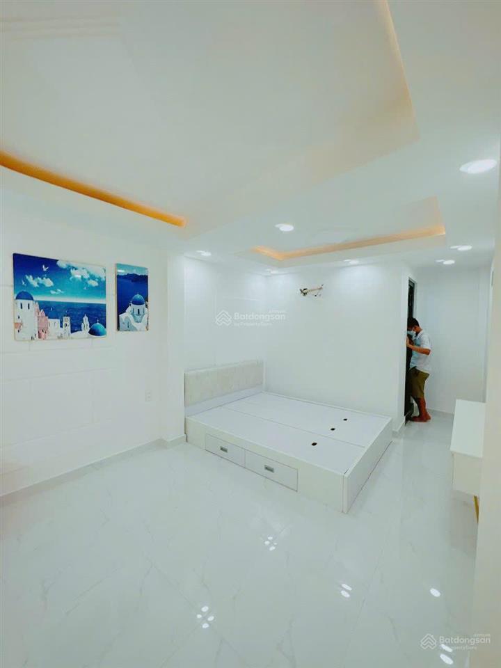 Nhà 26 tỷ mặt tiền trung tâm đà lạt