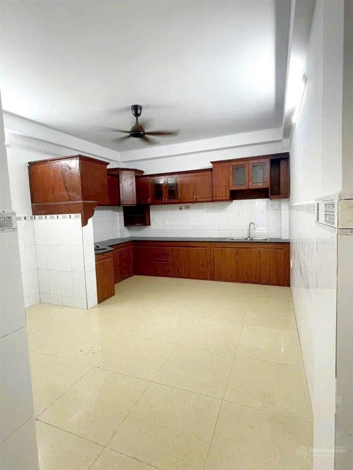 11,2 tỷ nhà mặt tiền phan bội châu ngay chợ đà lạt