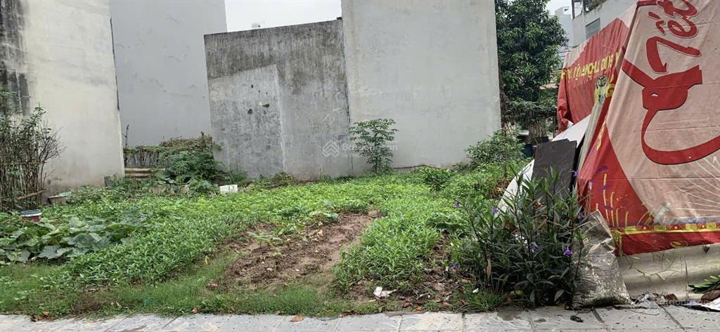 Bán đất tđc thanh am long biên 18,3 tỷ dt 81m2 mt 6.2m vỉa hè ô tô tránh kinh doanh