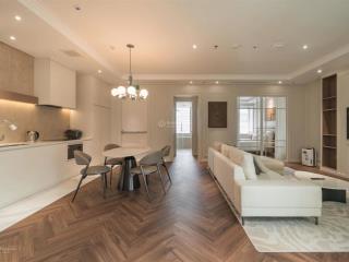 Bán tòa apartment cao cấp mặt phố huế, hoàn kiếm 294m², 8 tầng, tài sản trung tâm hiếm