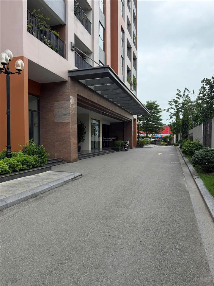 Cc gần aeon long biên cầu vĩnh tuy 2pn view thoáng, tầng 8 đẹp, chỉ 8 tỷ