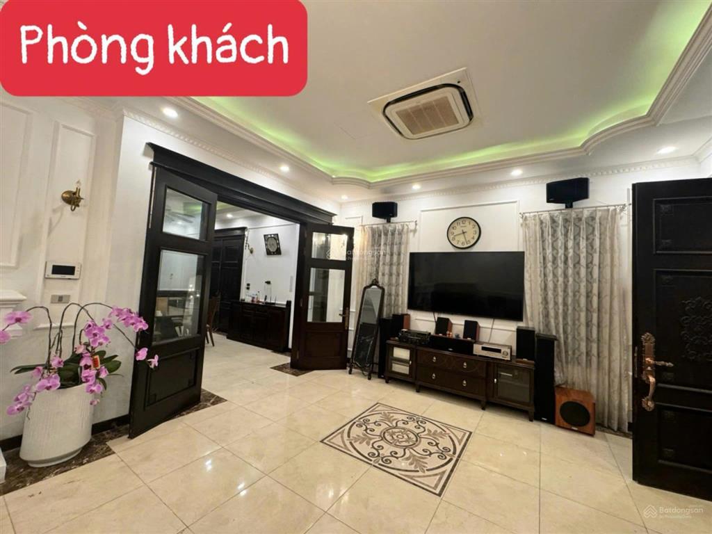 Cho thuê biệt thự song lập anh đào 6 vinhomes riverside 166m², 3pn chỉ 45tr/tháng
