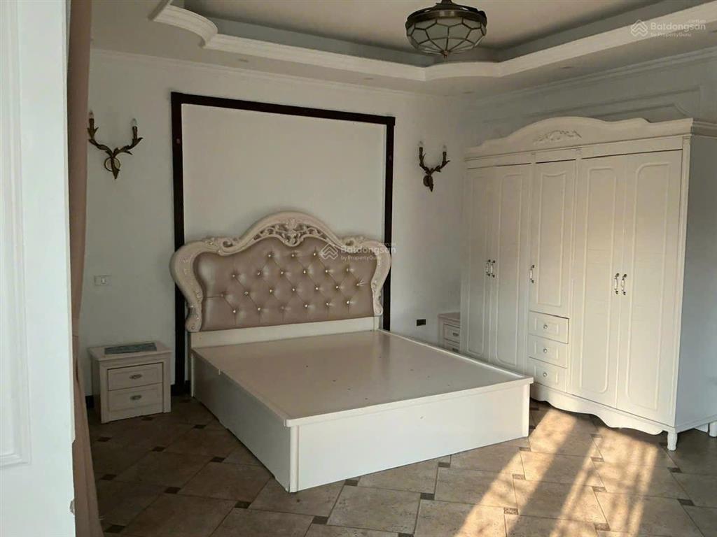 Cho thuê biệt thự song lập anh đào 6 vinhomes riverside 166m², 3pn chỉ 45tr/tháng