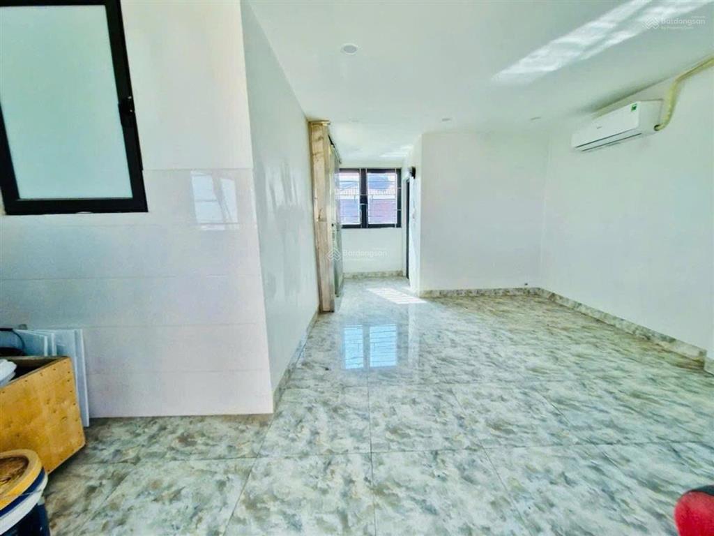 Bán nhà mặt phố nam đuống long biên 66m2, mt 5,5m, vỉa hè 5m, chỉ 25,5 tỷ