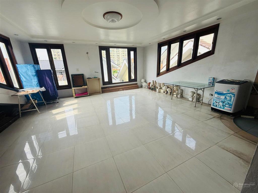 Hàng hiếm sài đồng biệt thự phân lô 305m2, mặt tiền 13m, hàng hiếm giá 7x tỷ