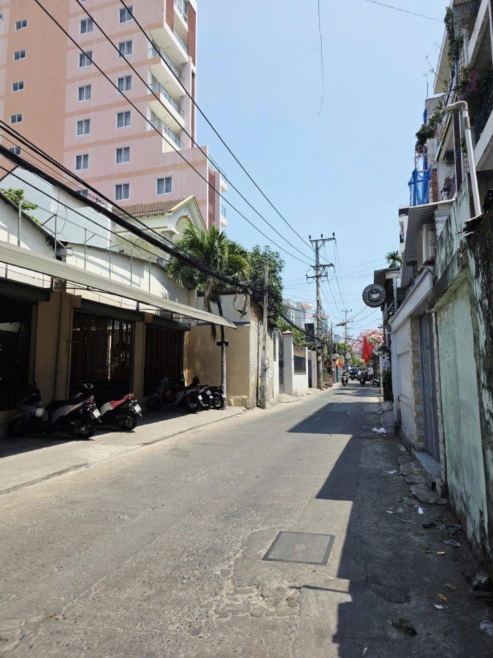 Bán Nhà – Đoàn Trần Nghiệp – Sát Biển Hòn Chồng