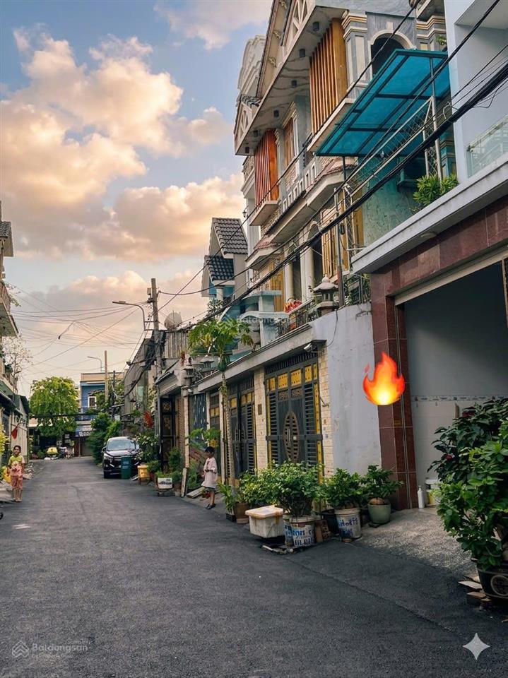 Siêu phẩm quận 12  2 mặt hẻm 7m và hẻm 5m tránh nhau có sân vườn thư thái