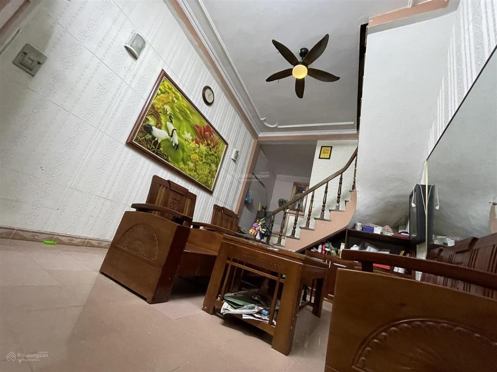 Cho thuê nhà riêng 30m2 x 4 tầng, giá cực chất tại ngõ 173/68/41, hoàng hoa thám, ba đình, hà nội