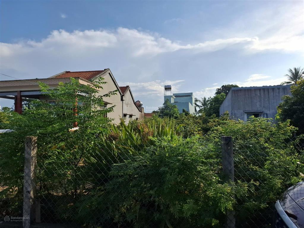 Bán nhanh lô đất đường betong, giá chỉ 11 tr/m2