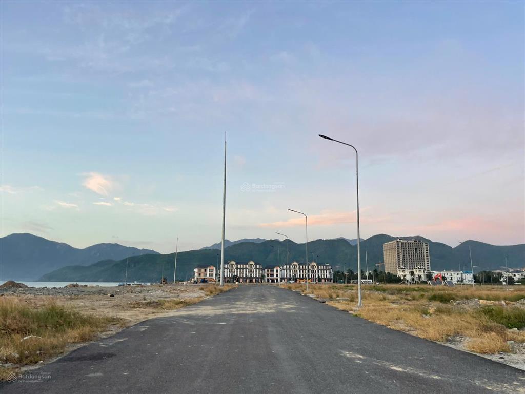 Cđt chính thức mở bán vinhomes pearl bay nha trang(vin phú quý)  sổ lâu dài  giá tốt đợt 1