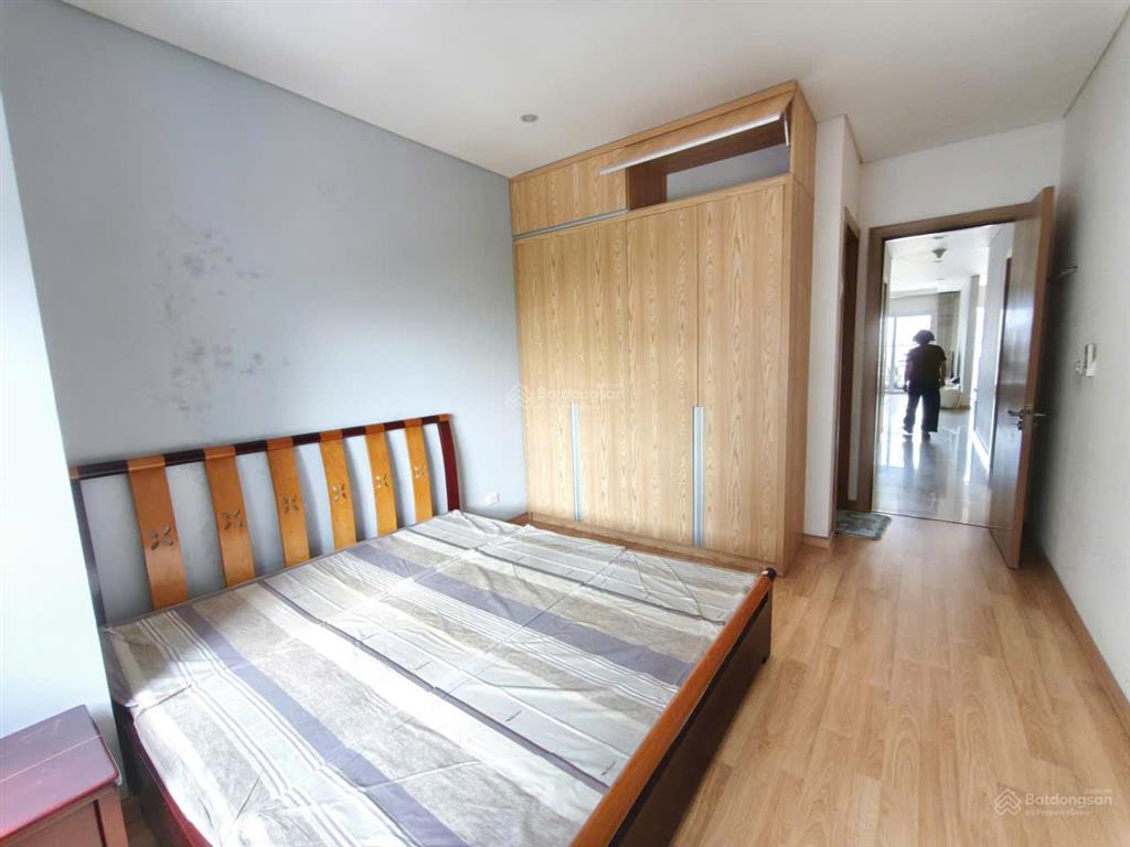 Em cho thuê golden palace tòa b  03 ngủ  full đồ  18,5tr/tháng  vào ở ngay