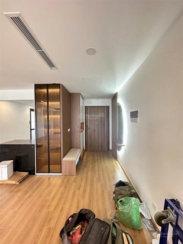 Em cho thuê chcc paragon hà nội, toà a, 140m2, 3 ngủ, full đồ đầy đủ