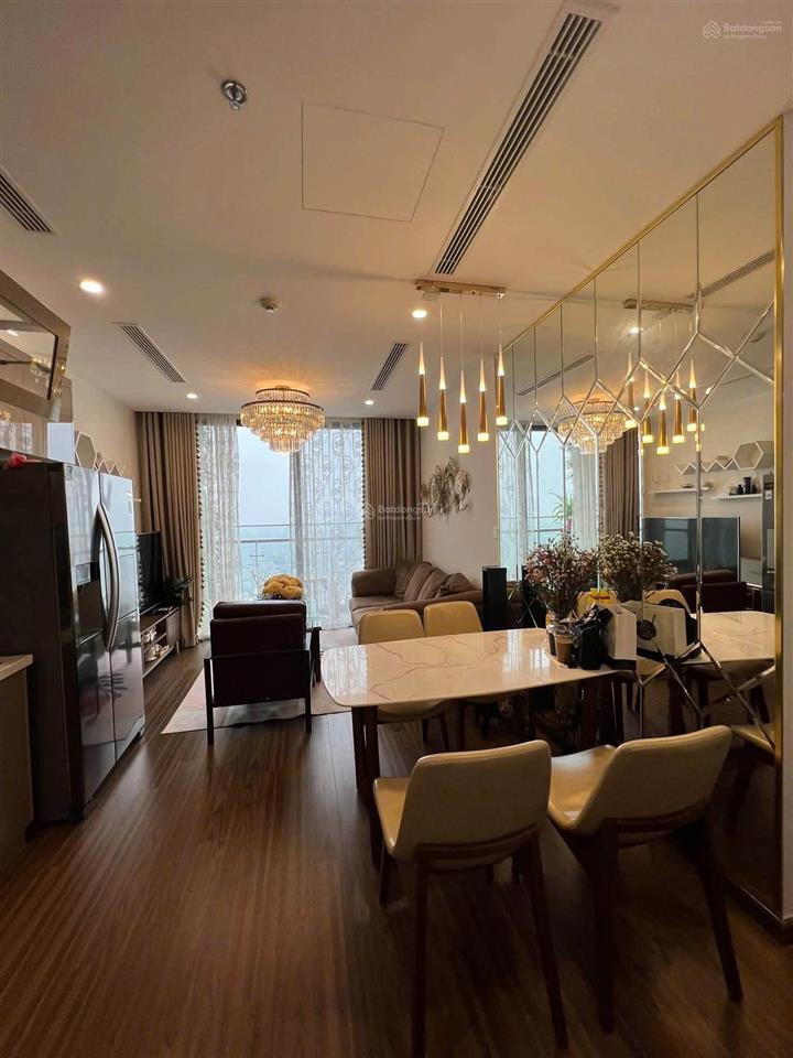 Em cho thuê chcc vinhomes west point toà w3  2 ngủ  2wc  full đồ giá 18tr/tháng