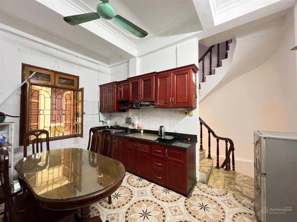 Nhượng chdv đang cho thuê 6pn full đồ, khu phân lô ô tô vỉa hè phan văn trường 15tr