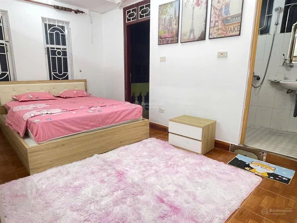 Nhượng chdv đang cho thuê 6pn full đồ, khu phân lô ô tô vỉa hè phan văn trường 15tr
