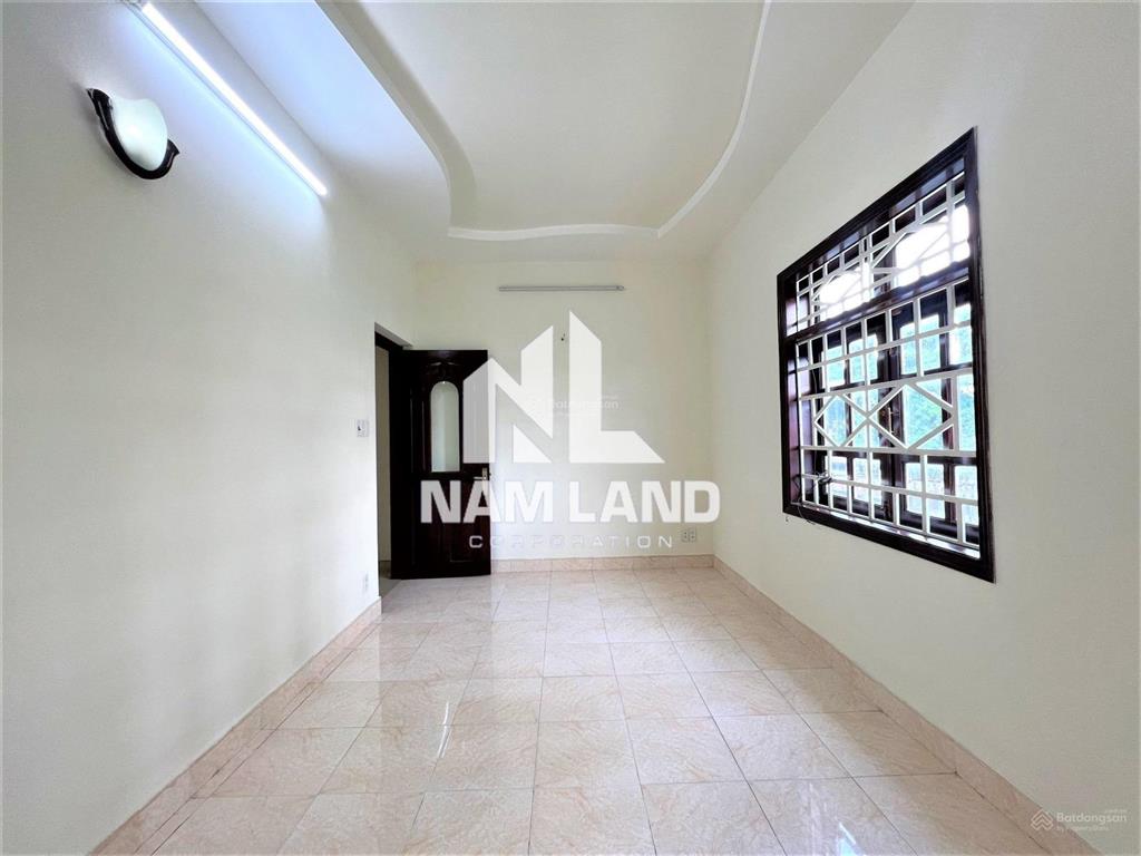 Cho thuê nhà nguyên căn thảo điền sân siêu rộng 3 xe hơi 3 lầu 5 phòng lớn để ở, văn phòng công ty