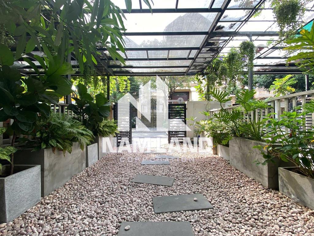 Cho thuê nhà đường 31b phường an phú sân xe hơi trệt trống trên lầu 2 lầu có 2 phòng rất hợp vp, ở