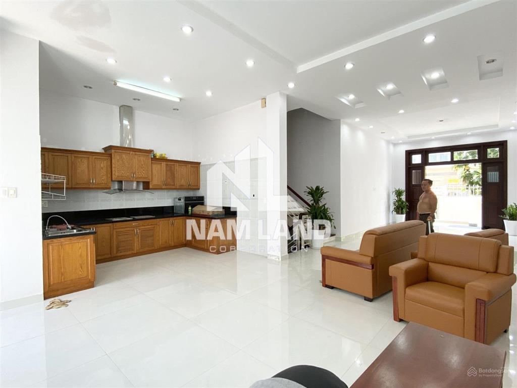 Chị kiều cần cho thuê nhà đẹp gần sông sài gòn để ở, văn phòng công ty phường bình an, quận 2