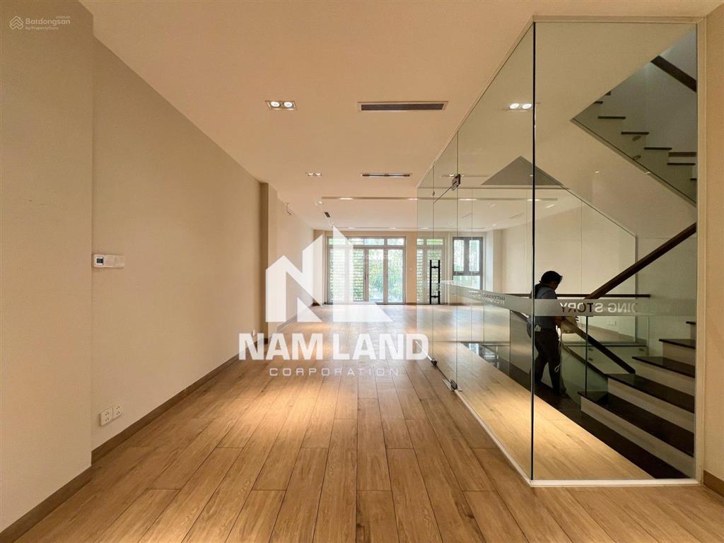 Cho thuê nhà trống làm văn phòng công ty, spa, showroom, tiktok ngay khu đô thị mới an phú an khánh