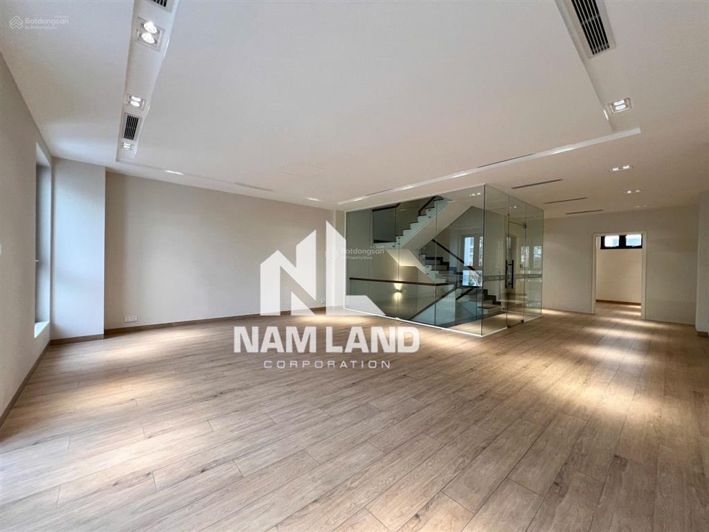 Cho thuê nhà trống làm văn phòng công ty, spa, showroom, tiktok ngay khu đô thị mới an phú an khánh