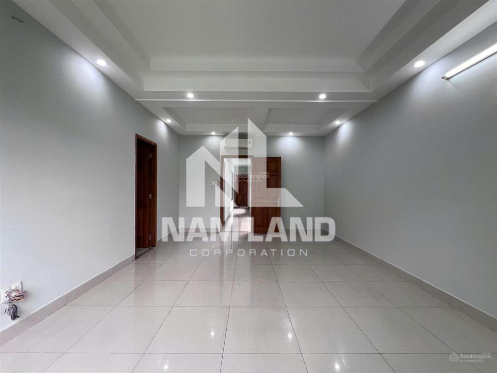 Cho thuê nhà có hầm, trệt trống suốt 3 lầu 6 phòng lớn làm văn phòng, ở tại đường lương định của