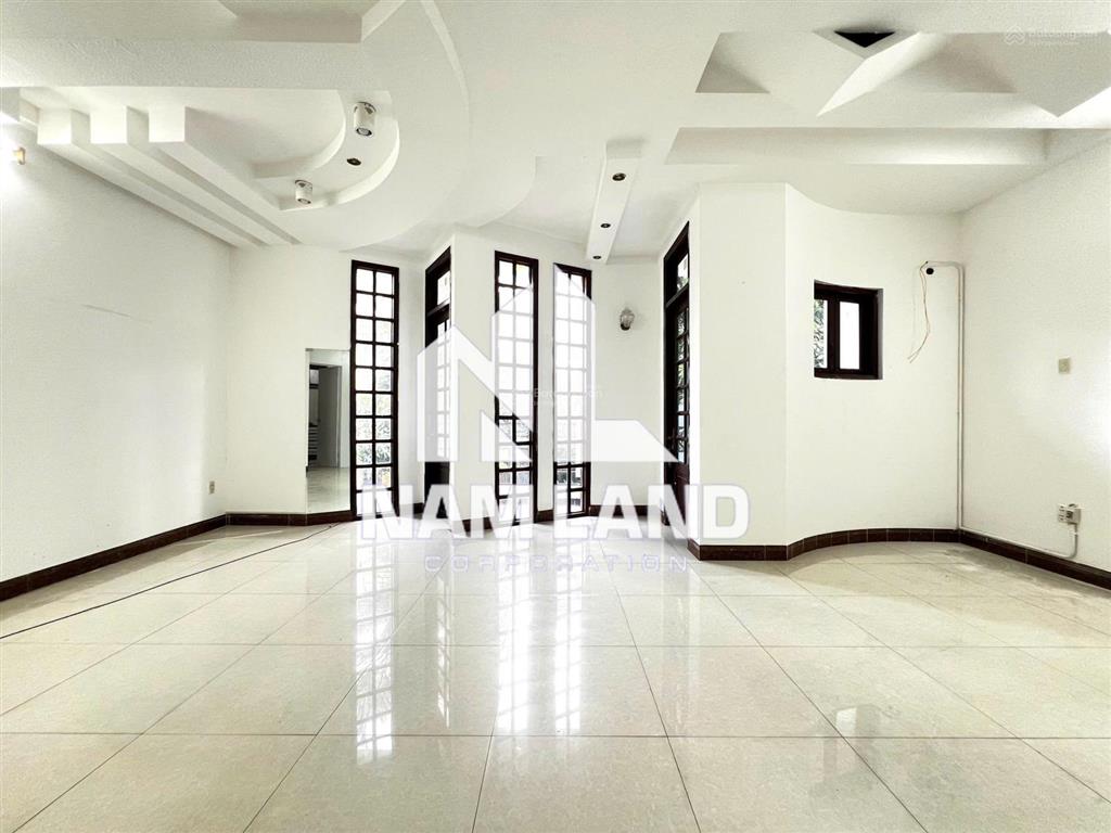 Cho thuê nhà đường thân văn nhiếp gara 4 tầng 6 phòng gần sông, công viên để ở, văn phòng công ty