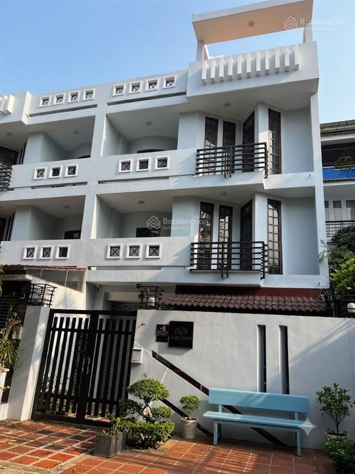 Cho thuê nhà đường thân văn nhiếp gara 4 tầng 6 phòng gần sông, công viên để ở, văn phòng công ty