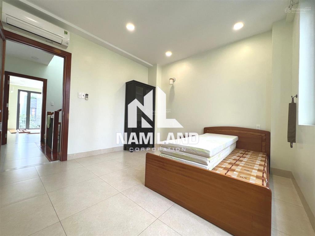 Chị hoa cho thuê nguyên căn nhà đẹp hiện đại 4 phòng, kdc sông giồng, hướng đông để ở văn phòng
