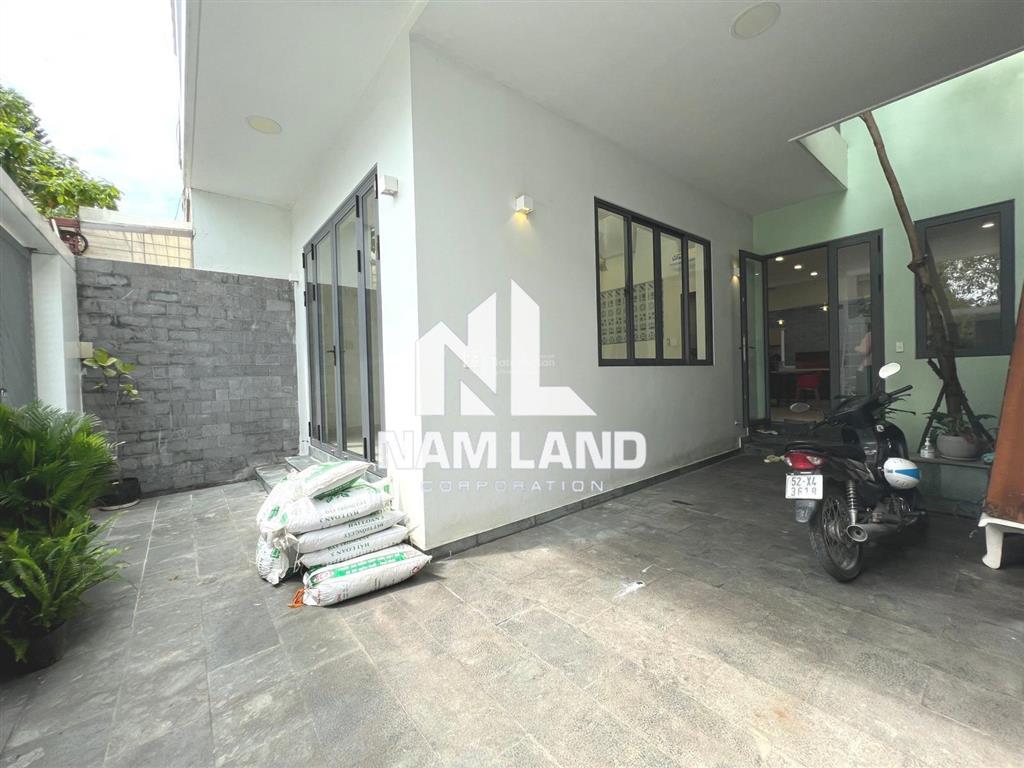 Chị hoa cho thuê nguyên căn nhà đẹp hiện đại 4 phòng, kdc sông giồng, hướng đông để ở văn phòng
