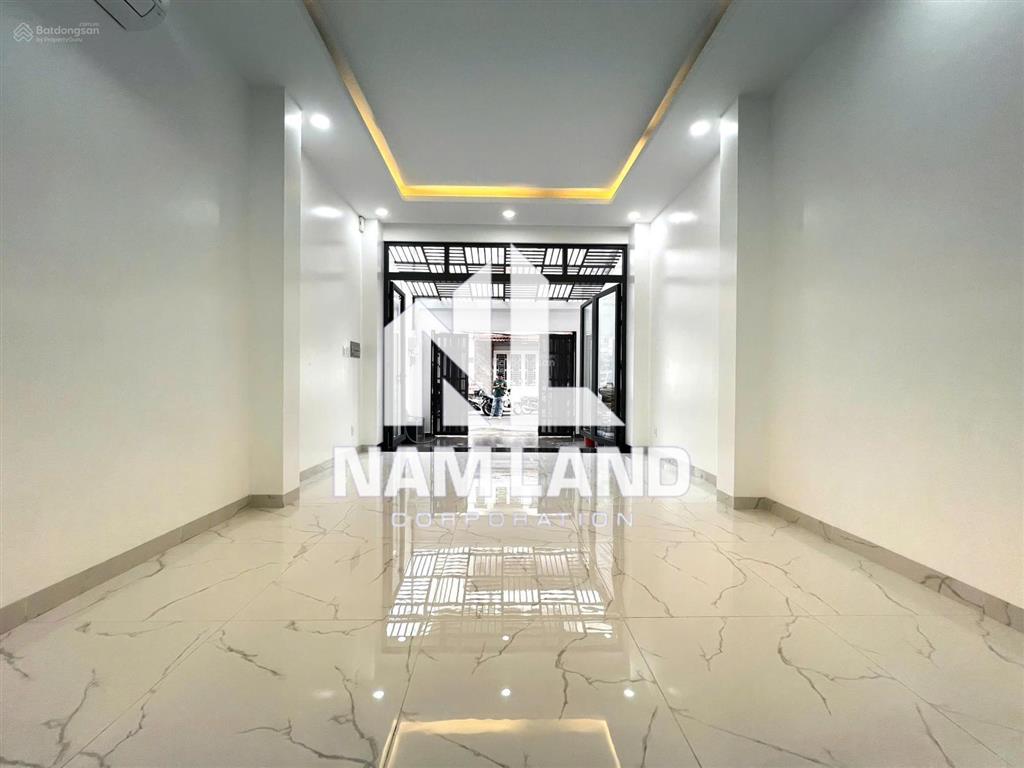 Cho thuê nhà mới 100% sân xe 4 tầng 5 phòng lớn sẵn điều hòa, điện mặt trời tại bình an quận 2