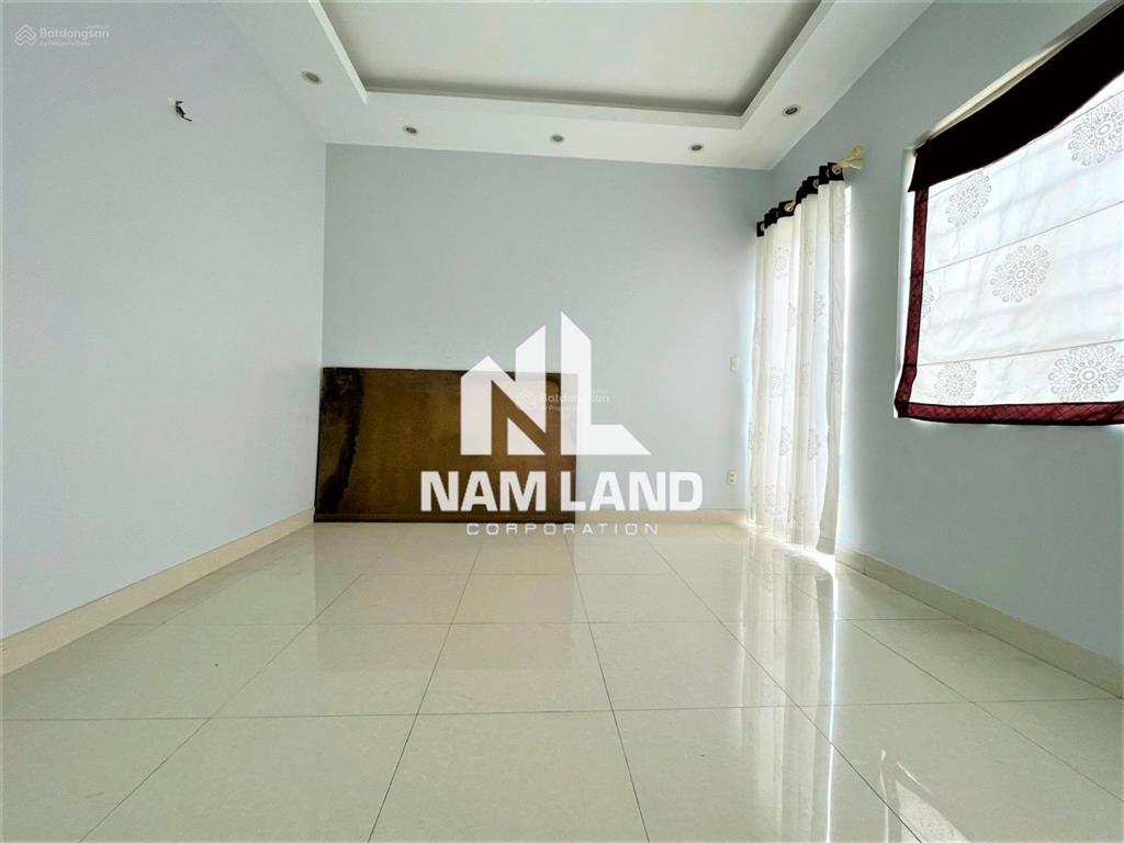 Cho thuê biệt thự trần não, gara 3 lầu 5 phòng giá 35 triệu/tháng để ở, văn phòng công ty