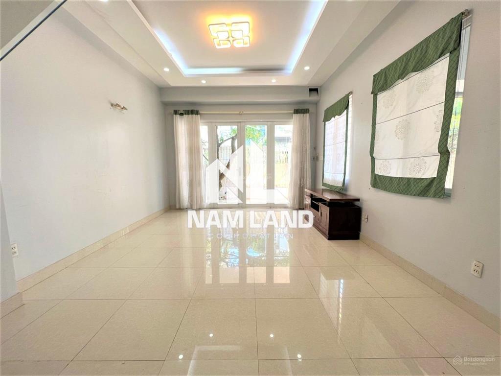 Cho thuê biệt thự trần não, gara 3 lầu 5 phòng giá 35 triệu/tháng để ở, văn phòng công ty