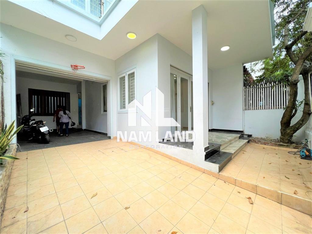 Cho thuê biệt thự trần não, gara 3 lầu 5 phòng giá 35 triệu/tháng để ở, văn phòng công ty