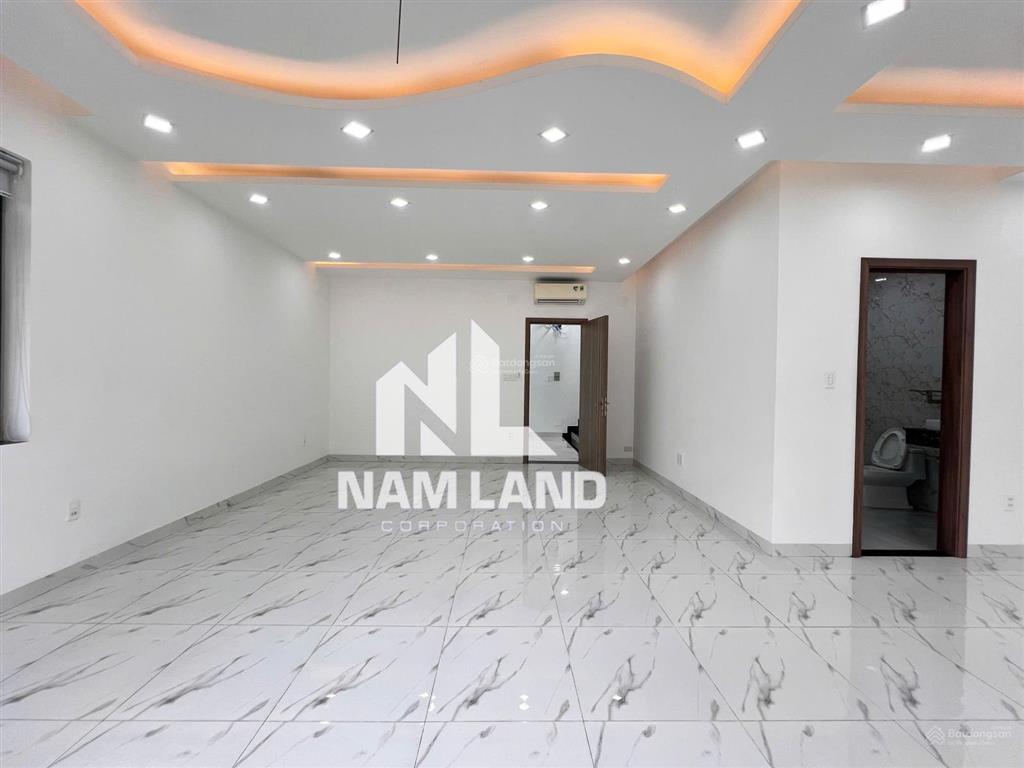 Cho thuê nhà rộng giá tốt gần vòng xoay liên phường quận 9 gara 3 lầu 5 phòng lớn hướng đông nam