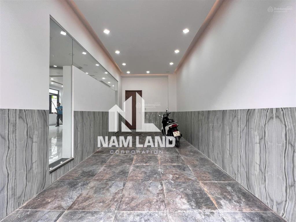 Cho thuê nhà rộng giá tốt gần vòng xoay liên phường quận 9 gara 3 lầu 5 phòng lớn hướng đông nam