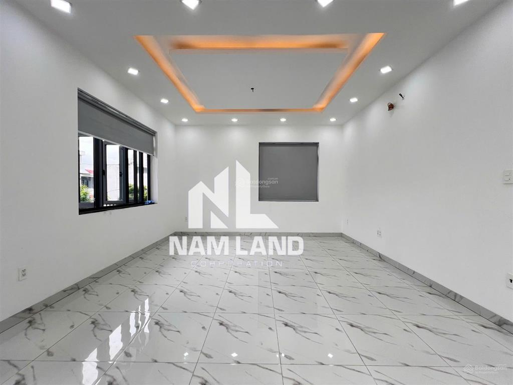 Cho thuê nhà rộng giá tốt gần vòng xoay liên phường quận 9 gara 3 lầu 5 phòng lớn hướng đông nam