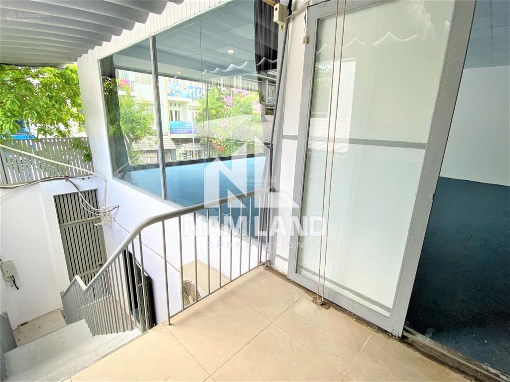 Cho thuê nhà 2 tầng trống suốt không ngăn phòng làm văn phòng, showroom bán hàng tại an phú quận 2