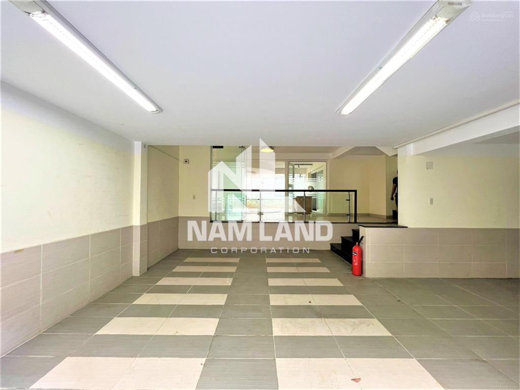 Cho thuê nhà đôi ngang 15m hầm 3 lầu 7 phòng khu compound gần sông sài gòn để ở, văn phòng công ty