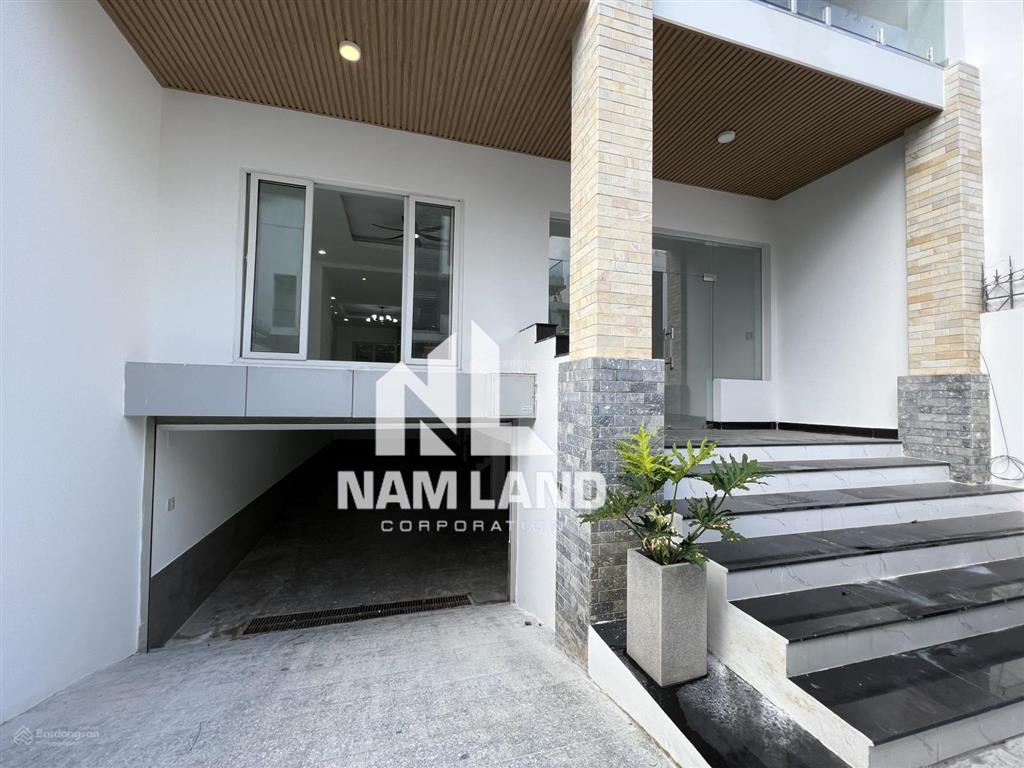 Cho thuê nhà gần công viên hai hồ có hầm 3 tầng trống làm văn phòng công ty giá chỉ 45 triệu