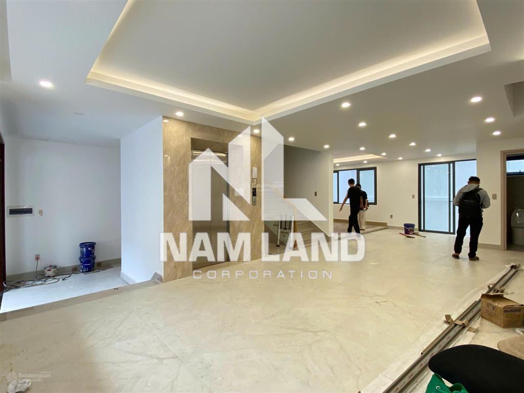 Cho thuê nhà mới có hầm 4 tầng thiết kế hiện đại, có thang máy làm văn phòng, livestream, tiktok