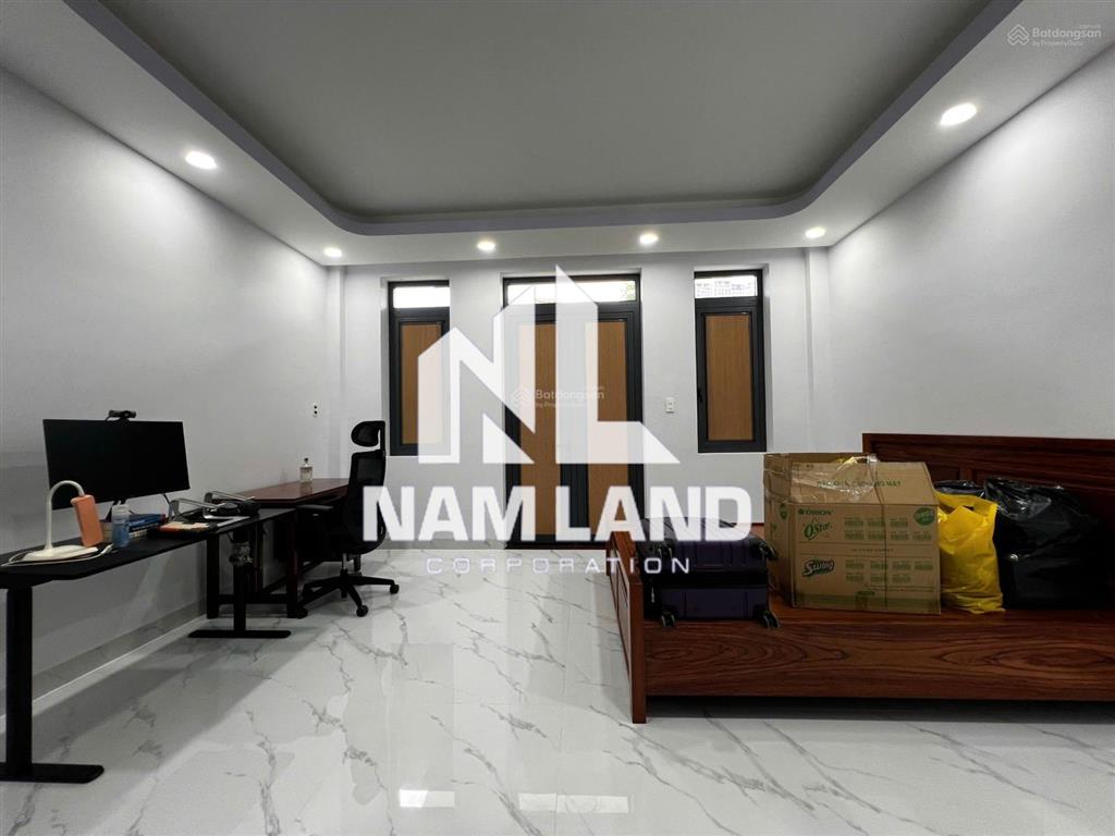 Chủ nhà dễ thương cho thuê nhà mới hướng đông nam 4 tầng 5 phòng có thang máy để ở, văn phòng