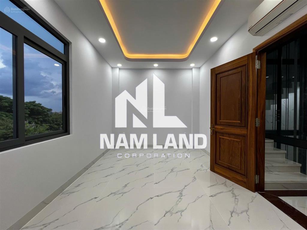 Chủ nhà dễ thương cho thuê nhà mới hướng đông nam 4 tầng 5 phòng có thang máy để ở, văn phòng